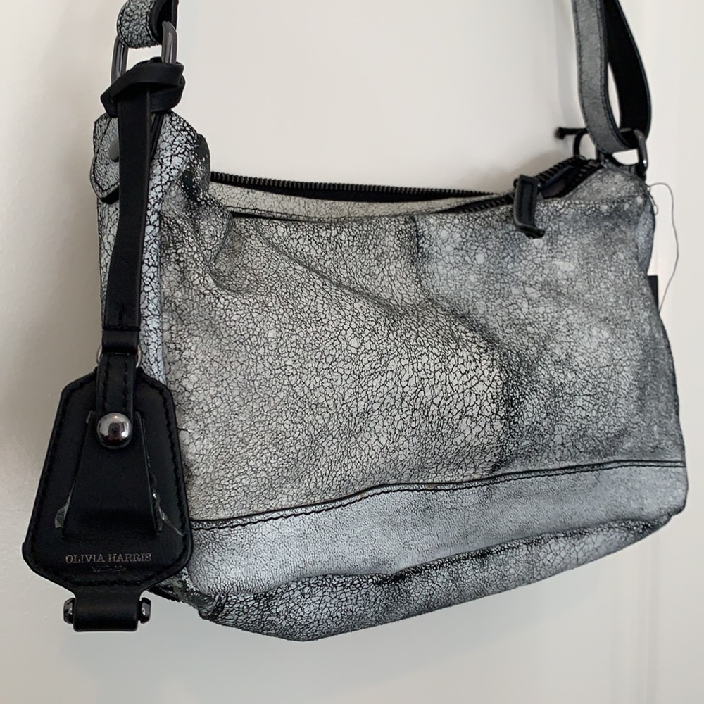 Olivia Harris Camera Crossbody Bag NWT - Picture 2 of 5